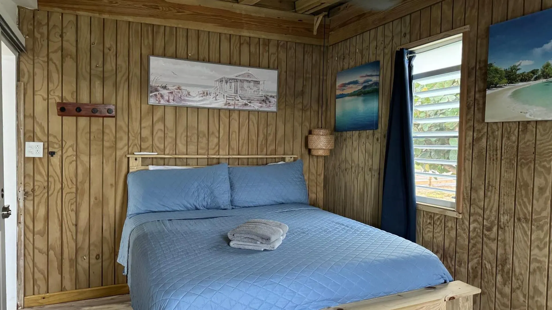 Vss Beach House - A Beachfront Paradise In أريسيبو 0*,